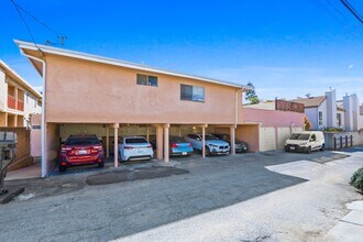 2921 Arizona in Santa Monica, CA - Building Photo - Building Photo