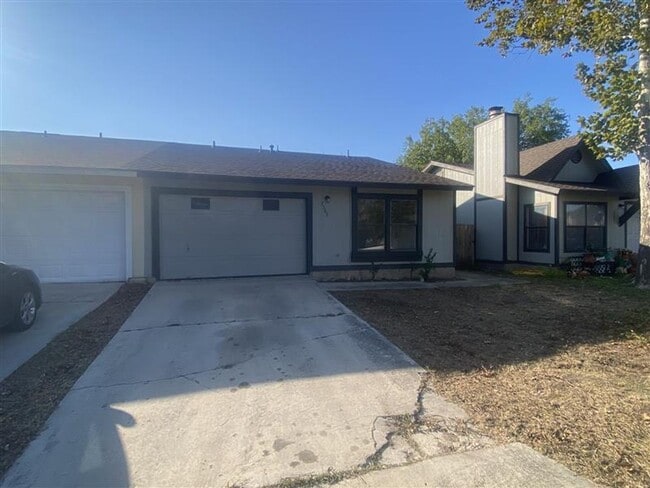 property at 2545 Corian Glen Dr