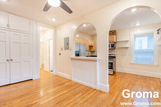 4 Mark St, Unit 1 in Boston, MA - Building Photo - Building Photo