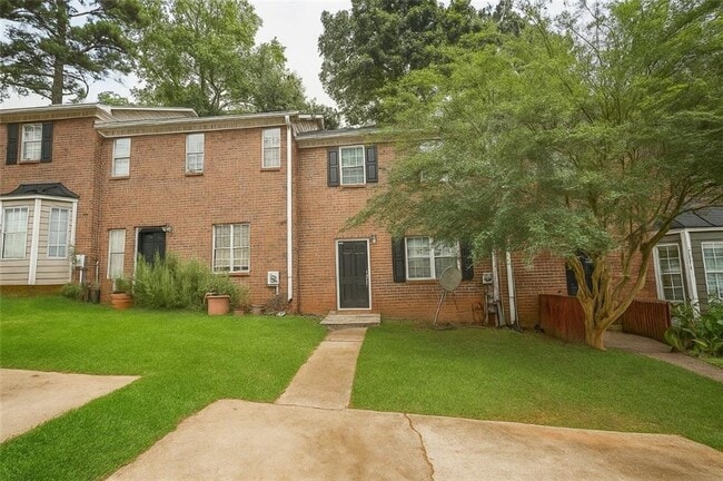 property at 7215 Crestside Dr