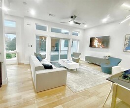 4223 Delano Pl in Dallas, TX - Building Photo - Building Photo