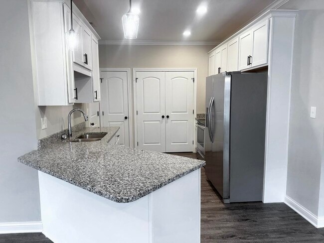 6533 Fortuna Ave in Bowling Green, KY - Foto de edificio - Building Photo