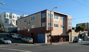 2 Italy Ave in San Francisco, CA - Building Photo - Building Photo