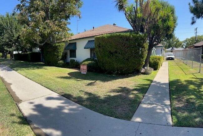 property at 2-7022 Hazeltine Ave