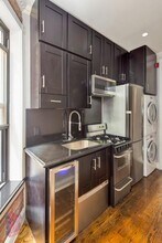 15 W 103rd St in New York, NY - Building Photo - Building Photo