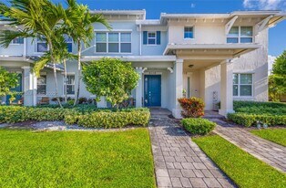 5110 Eucalyptus Dr in Hollywood, FL - Building Photo