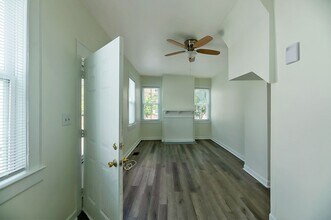 25 Maverick St in Charleston, SC - Building Photo - Building Photo