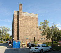 2000 Delaware Apartments in Buffalo, NY - Foto de edificio - Building Photo