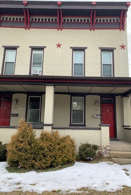 711 Grace St in Williamsport, PA - Foto de edificio - Building Photo