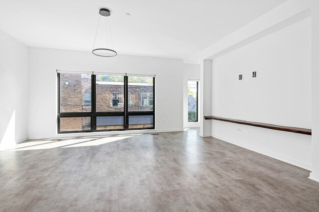 6605 North Ave in Oak Park, IL - Building Photo - Building Photo