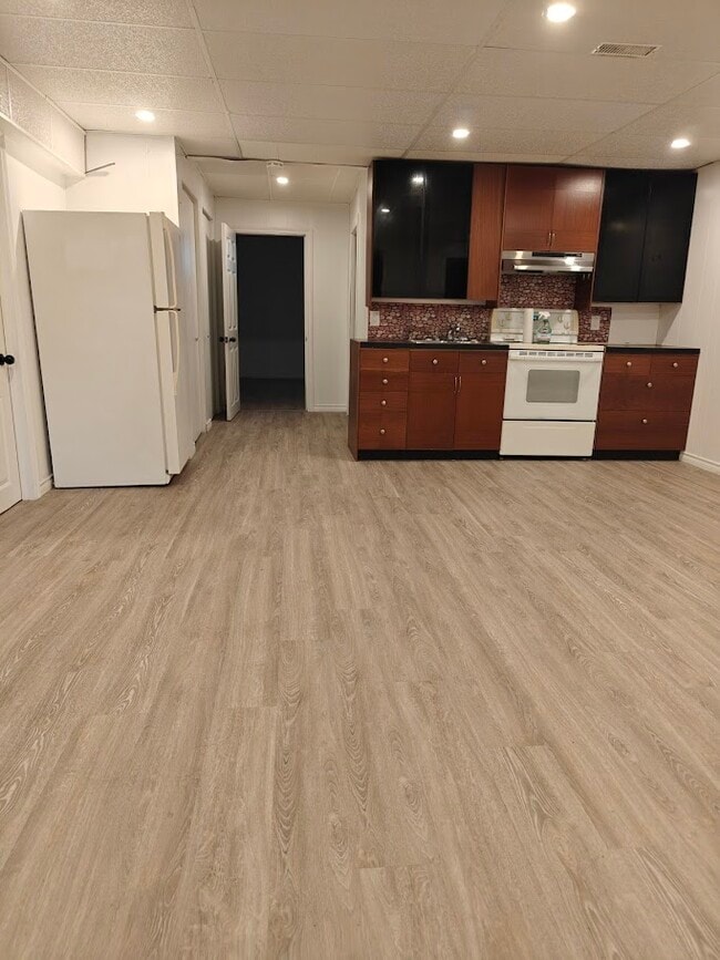 property at 1404 Wilson Rd N
