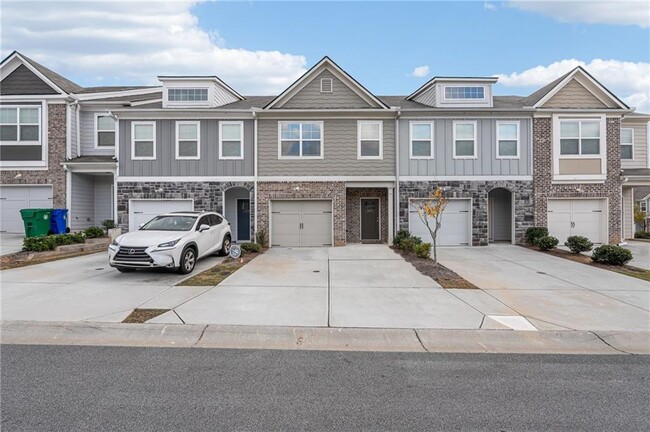 6256 Hillandale Dr in Lithonia, GA - Building Photo - Building Photo