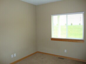 206 E Elcliff Rd-Unit -01 in Spokane, WA - Building Photo - Building Photo