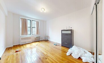 East 26th Street in New York, NY - Building Photo - Building Photo