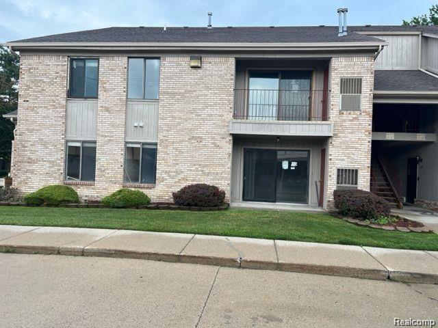 16143 Clarkson Dr in Fraser, MI - Building Photo - Building Photo