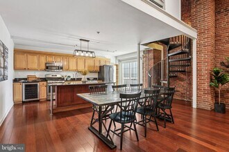 810 N Hancock St in Philadelphia, PA - Foto de edificio - Building Photo