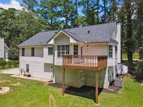 3840 Pilgrim Mill Rd in Cumming, GA - Building Photo - Building Photo