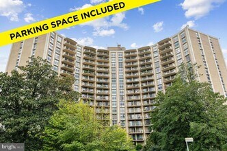 9039 Sligo Creek Pkwy in Silver Spring, MD - Building Photo - Building Photo