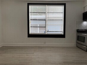 1947 Madison St in Hollywood, FL - Building Photo - Building Photo