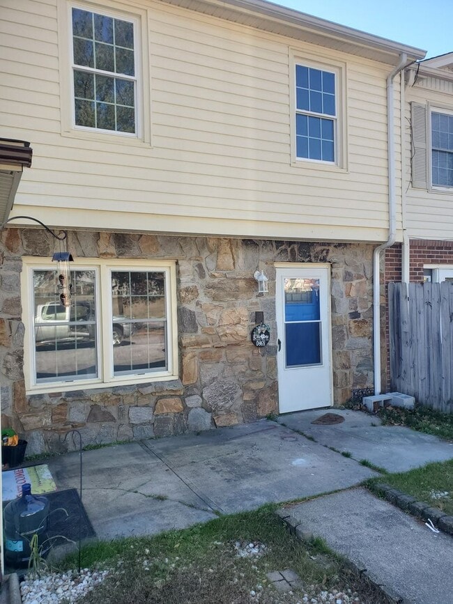 property at 360 Seminole Trail