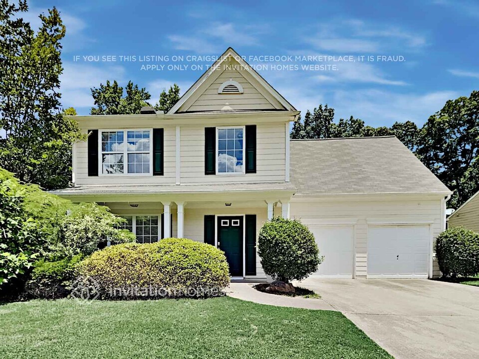 1941 Hidden Valley Dr SW in Marietta, GA - Building Photo