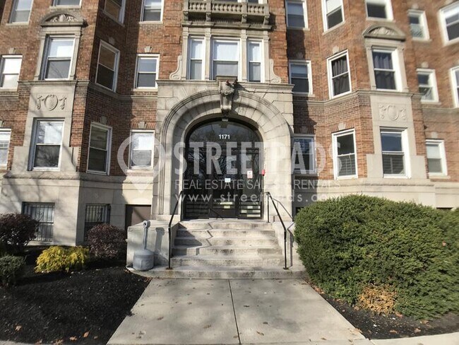 property at 1171 Boylston St