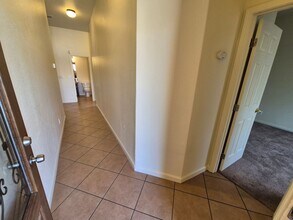 46-46 Butterwick Ct in Sacramento, CA - Building Photo - Building Photo