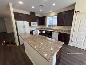 2486 El Fresco Dr in Bay Point, CA - Building Photo - Building Photo