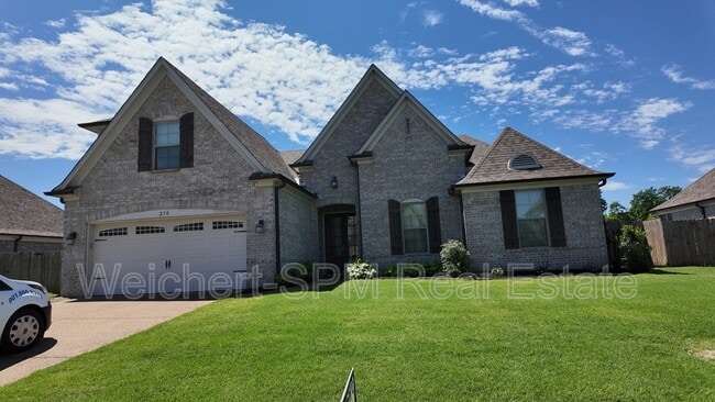 property at 230 Misty Fields Rd