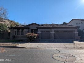 337 West Swan Drive in Chandler, AZ - Building Photo