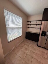 16543 Lake Brigadoon Cir in Tampa, FL - Foto de edificio - Building Photo