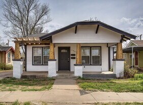1909 16th St in Lubbock, TX - Building Photo