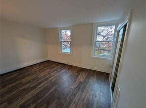 65 Merrick Ave in Merrick, NY - Building Photo - Building Photo