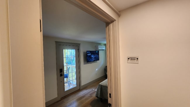1704 S Forest Dr in Knoxville, TN - Building Photo - Building Photo