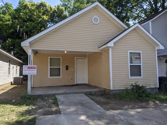 property at 3556 North St