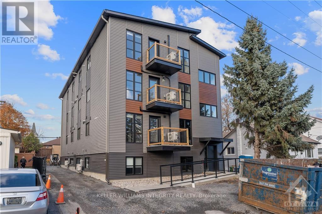 231-231 Columbus Ave in Ottawa, ON - Building Photo
