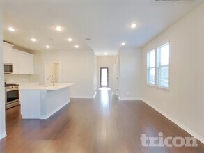 142 Yellowbark St in Hays, TX - Building Photo - Building Photo