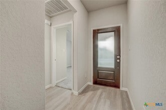 1945 Redstart in Canyon Lake, TX - Building Photo - Building Photo