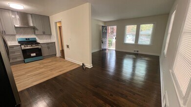 2800 Long Way in Decatur, GA - Building Photo - Building Photo