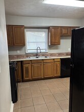 7525 Sharbeth Dr S in Jacksonville, FL - Building Photo - Building Photo