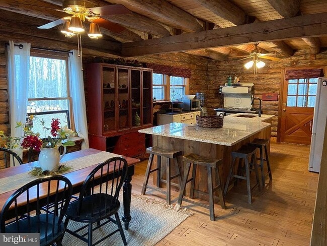 510 Marges Mountain Ln in Amissville, VA - Building Photo - Building Photo