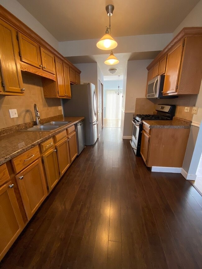 2203 Rossiter Pkwy in Plainfield, IL - Building Photo - Building Photo