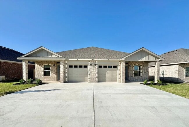 property at 3412 Abraham Dr