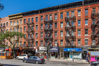 709 Ninth Ave in New York, NY - Building Photo - Primary Photo