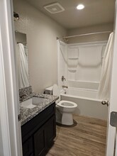 421 Tait Ave in Sanger, CA - Building Photo - Building Photo
