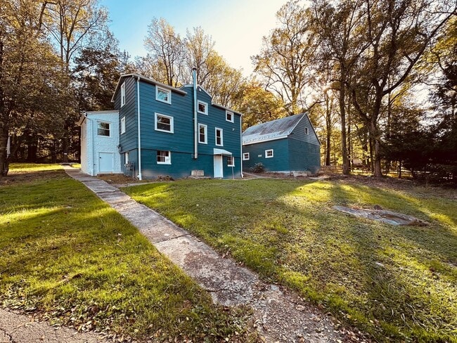 property at 4315 Druck Valley Rd