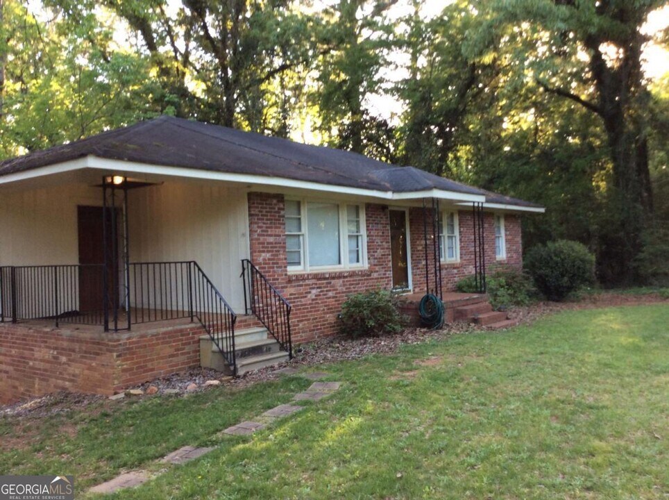 2308 Kelleytown Rd in Mcdonough, GA - Building Photo