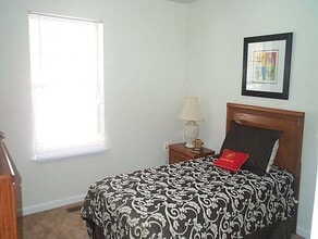 Quantico in Quantico, VA - Building Photo - Building Photo