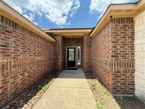 19205 Denton Line Rd in Manor, TX - Building Photo - Building Photo