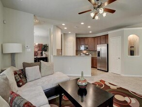 1310 W Parmer Ln in Austin, TX - Building Photo - Building Photo